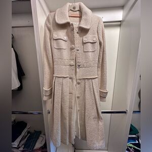 Cynthia Steffe coat cream women size S very thick heavy high quality fabric